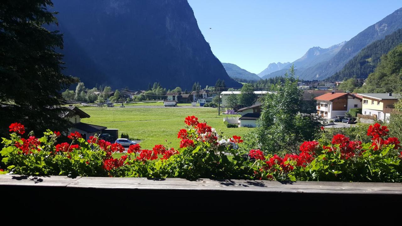 Gasthof Pension Plattner Umhausen Exterior foto